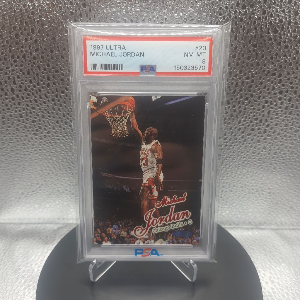 1997 Fleer Ultra #23 Michael Jordan Grading PSA 8
