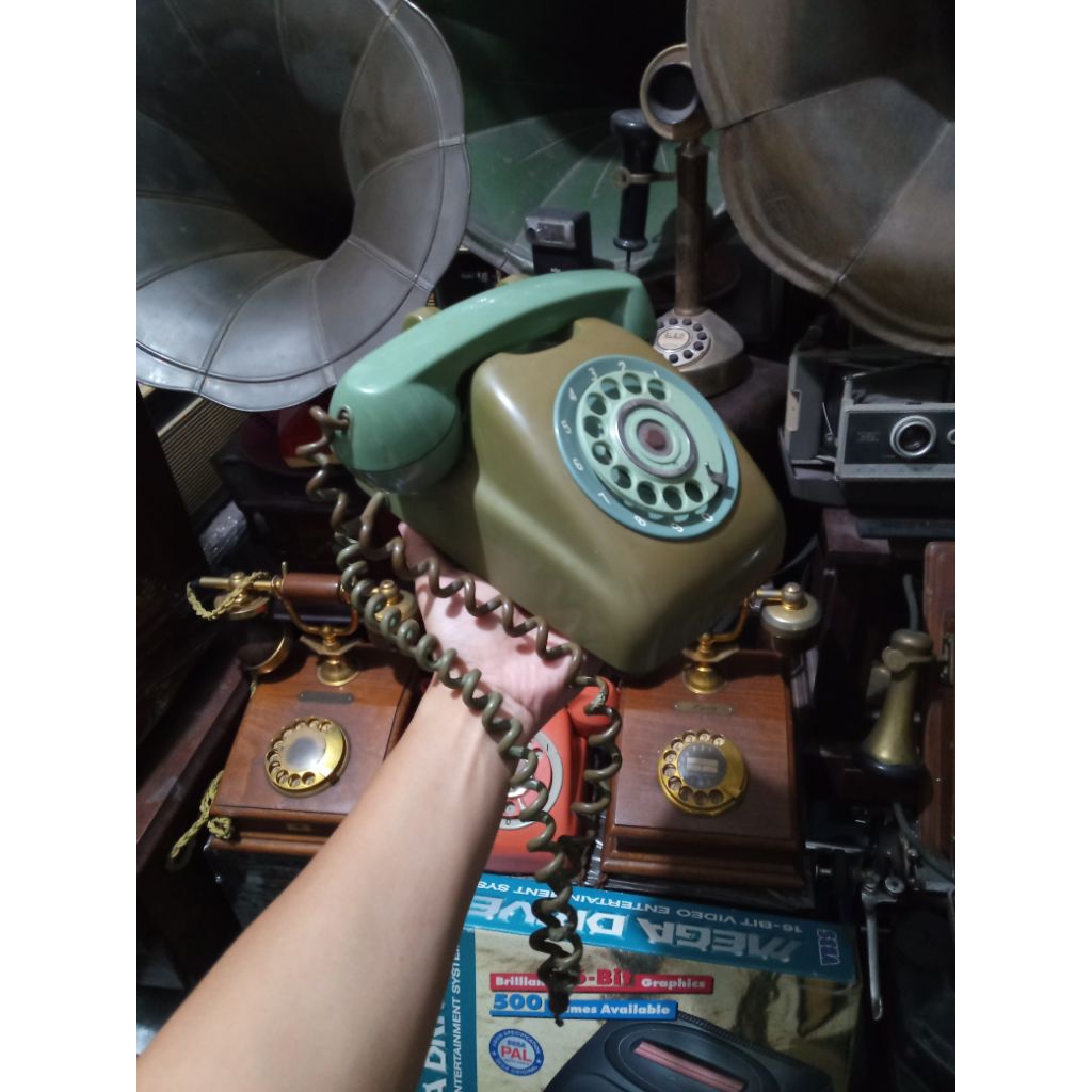Vintage Telephone Rotary Telpon Putar Jadul Telepon Retro Antik dan Lawas Made in JAPAN
