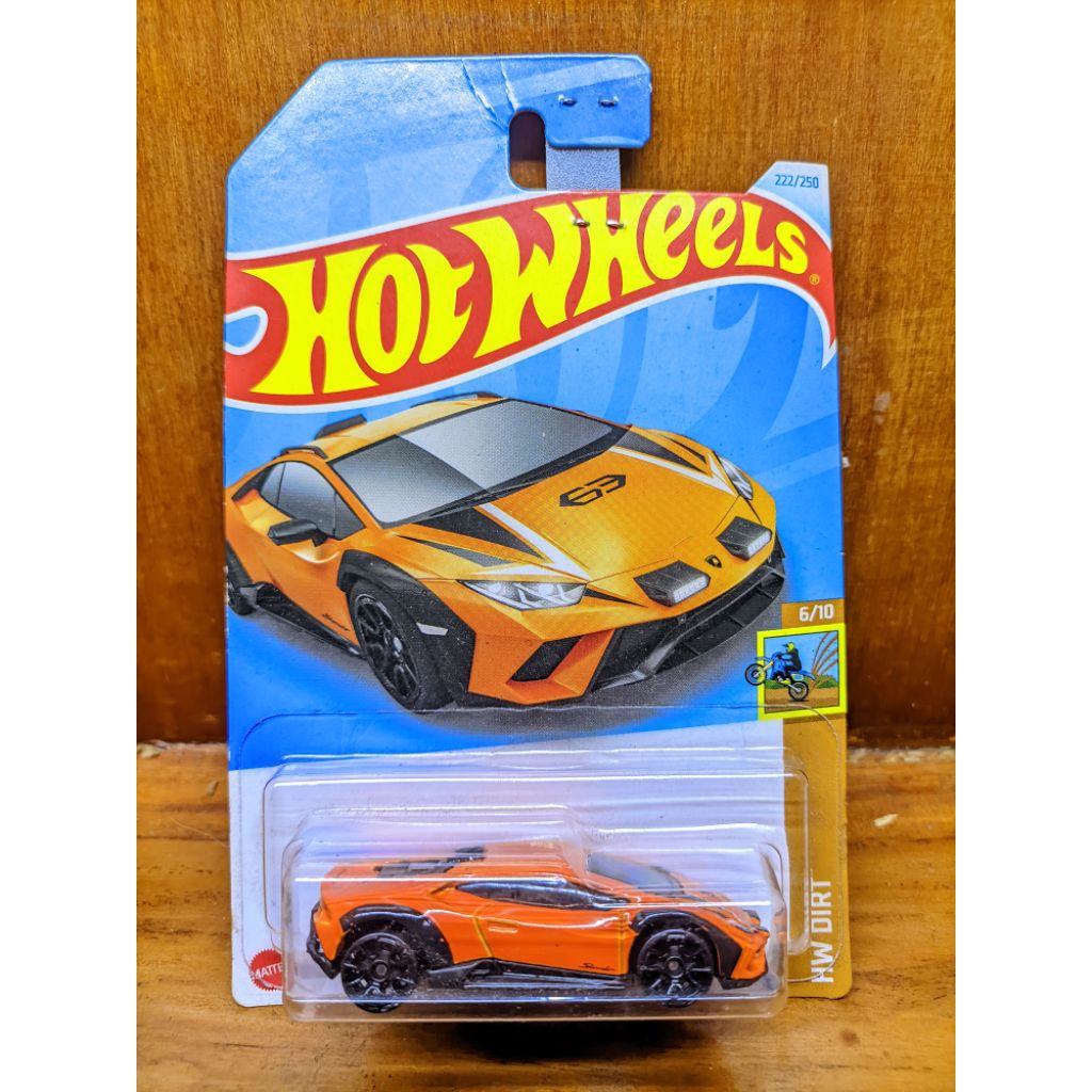 Hot Wheels Lamborghini Huracan Sterrato