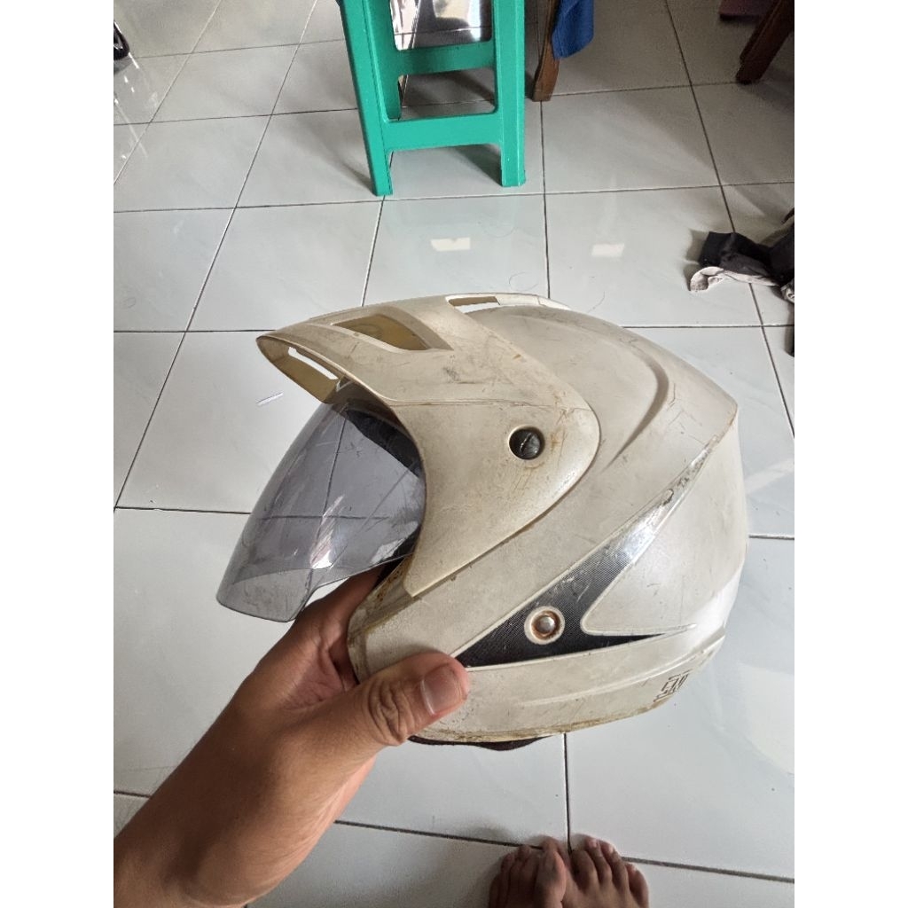 HELM YAMAHA YF ORIGINAL SIAP PAKE BEKAS kode helm 84