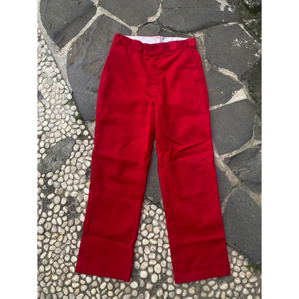 CELANA DICKIES ORIGINAL SECOND LIKE NEW WARNA MERAH SIZE 30