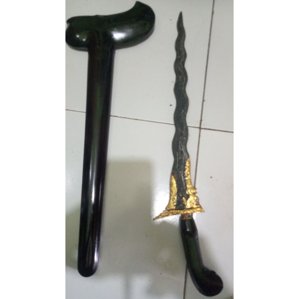 KERIS SINGO BARONG KINATAH LUK 13