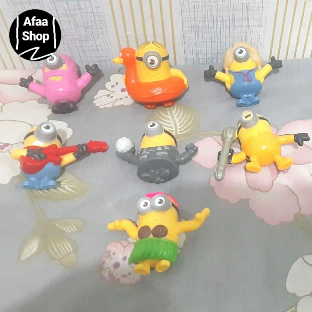 Mainan action figure happy meal mcd 2019 minion rise of gru dreamworks 1 set = 7 pcs take all