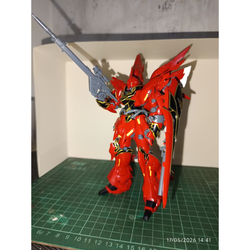 HG UC GUNDAM SINANJU BANDAI