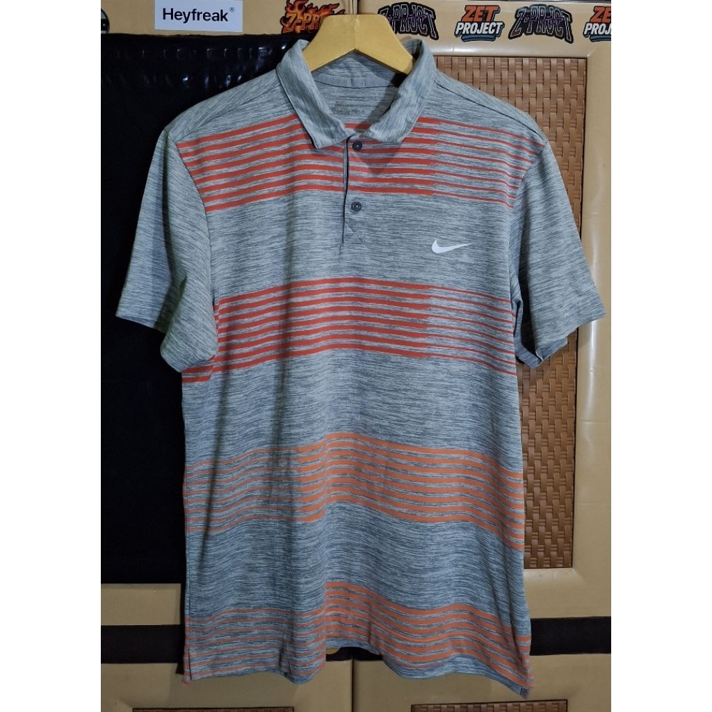 Polo Shirt / Kaos Polo Nike - Bekas Second