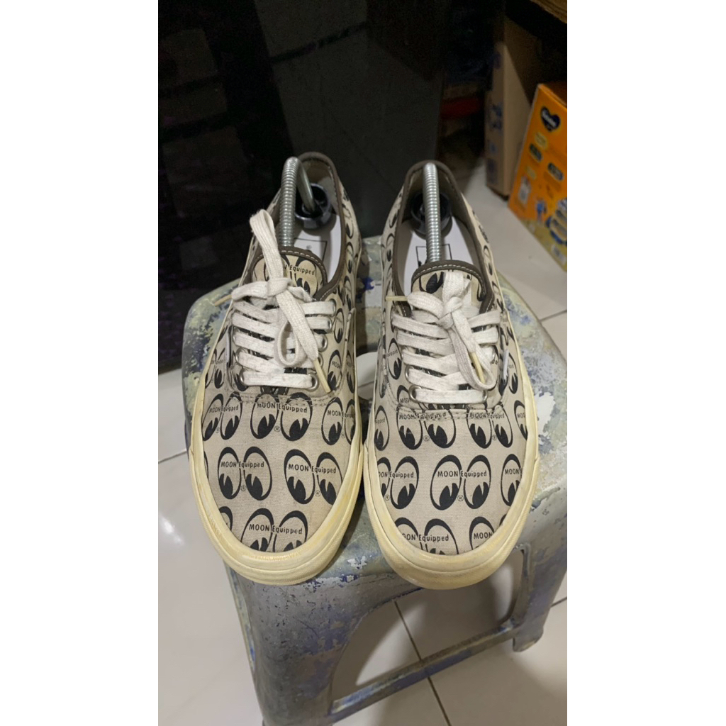 Vans x Mooneyes second