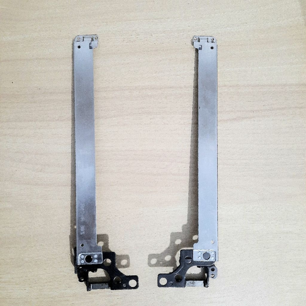Engsel Acer Aspire 3 A314-22 A314-35 A314 set kanan kiri Normal Tested Seken Original [ hinge hinges
