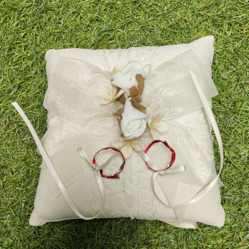 Bantal Cicin Pernikahan Wedding Ring Cushion - hadiah perkawinan - hadiah pertunangan