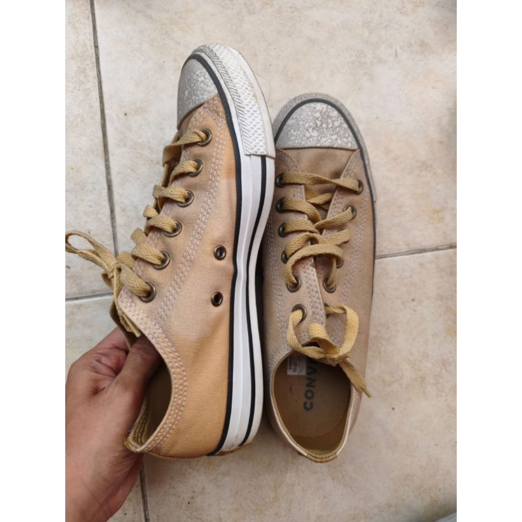Preloved ORI Converse size 40cm - Sepatu Sneakers - Sepatu Wanita - Sepatu Cewek