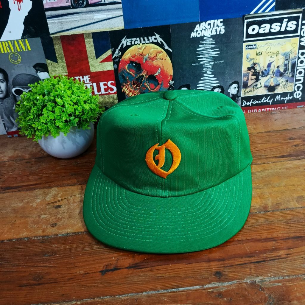 TOPI VINTAGE / LAWAS OAKLAND ATHLETICS