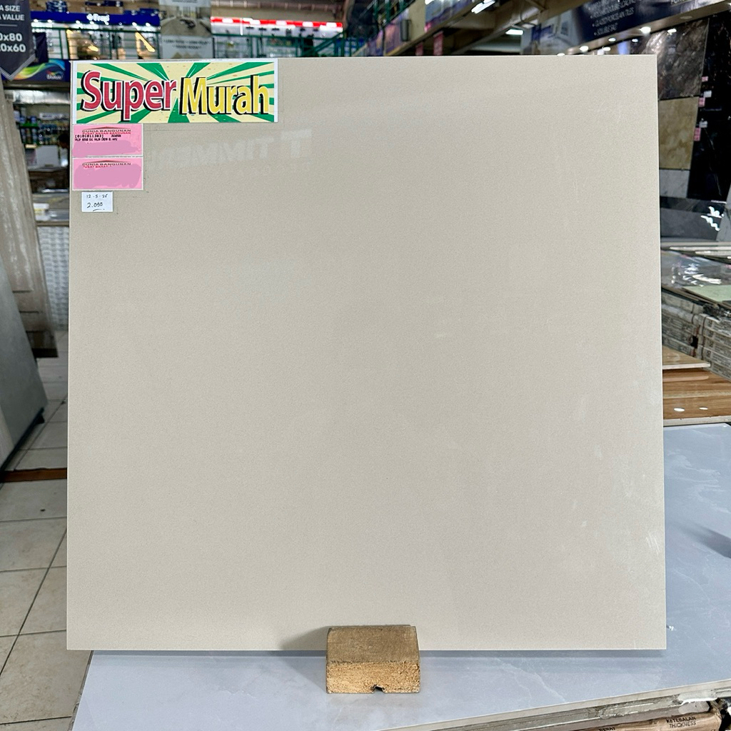 Granit Lantai 60x60 Cream Polos Valda KW 1 Granit Lantai Glossy KW1 Granit Cream Polos