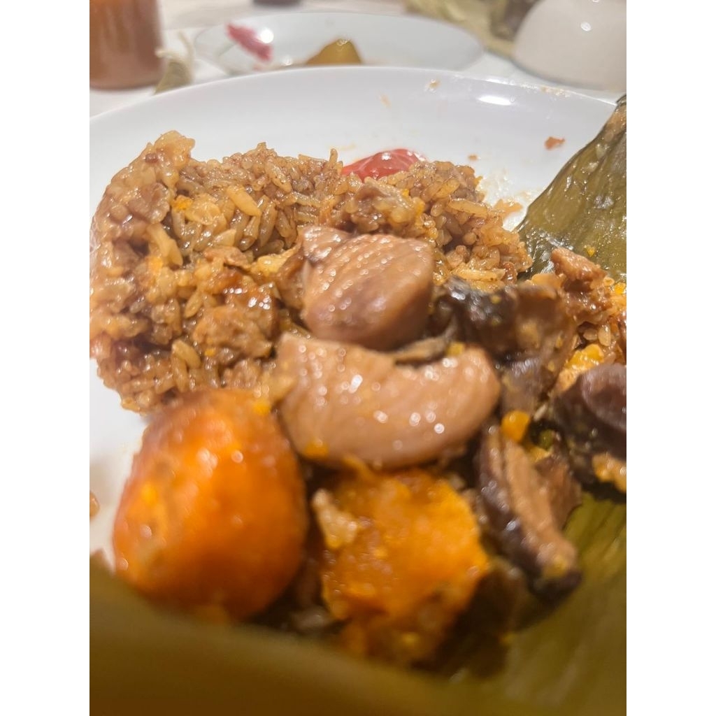 Bakcang Ketan Komplit Telur Asin Daging Vege