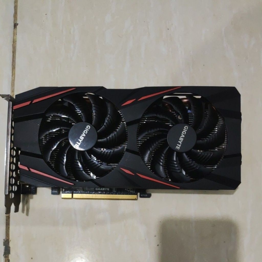 VGA RX 580 8GB Gigabyte DDR5 Bekas Normal No Minus
