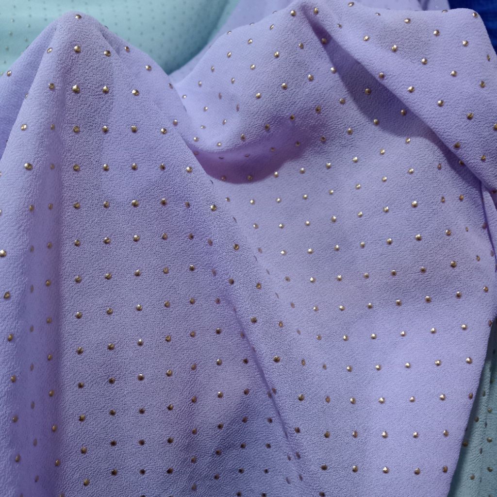 kain Ceruti babydoll motif dot timbul premium -sifon Ceruti harga/0,5m