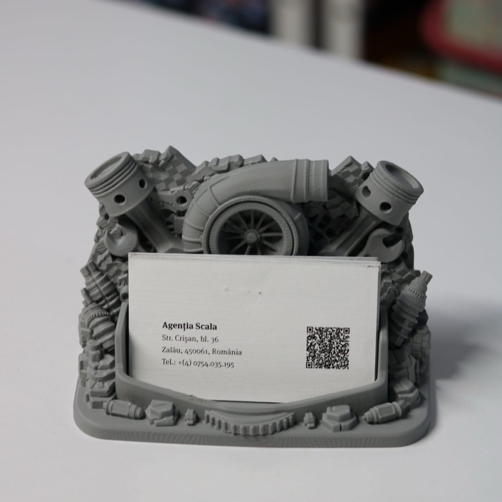 Tempat Kartu Nama Mesin Mobil 3D Printing – Holder Kartu Nama Tema Otomotif