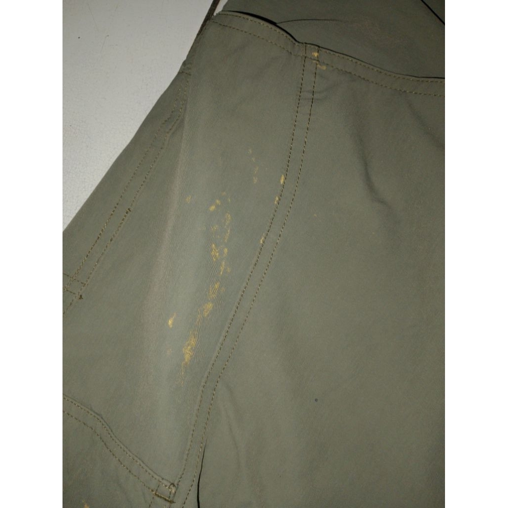 CELANA PENDEK CONSINA