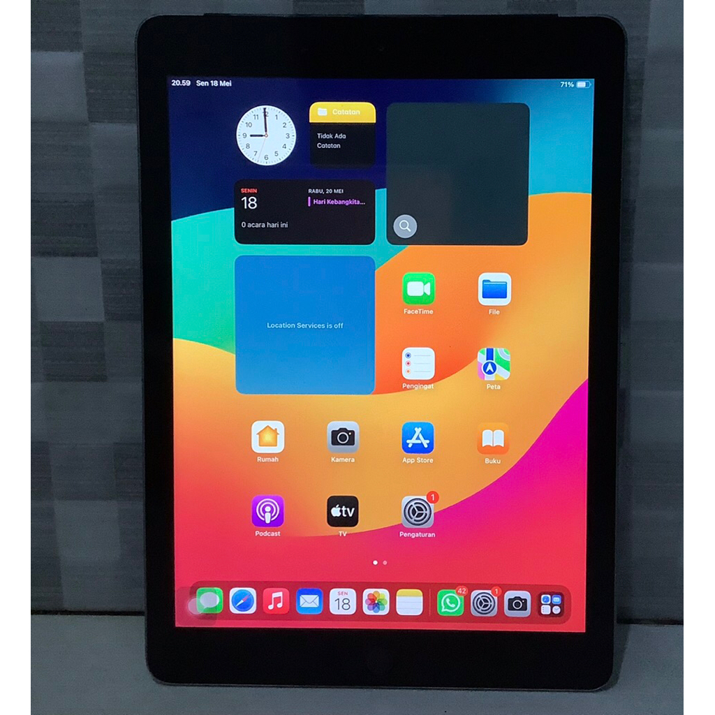 ipad generasi 6 32gb SECOND apple tablet generasi 6 32gb SECOND (WIFI OLNY)