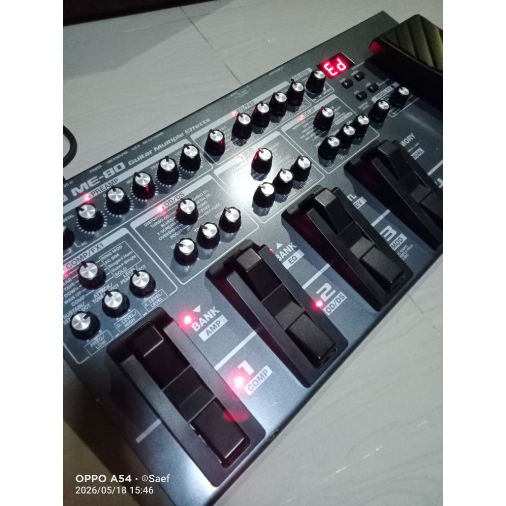 Efek Gitar Boss Me80