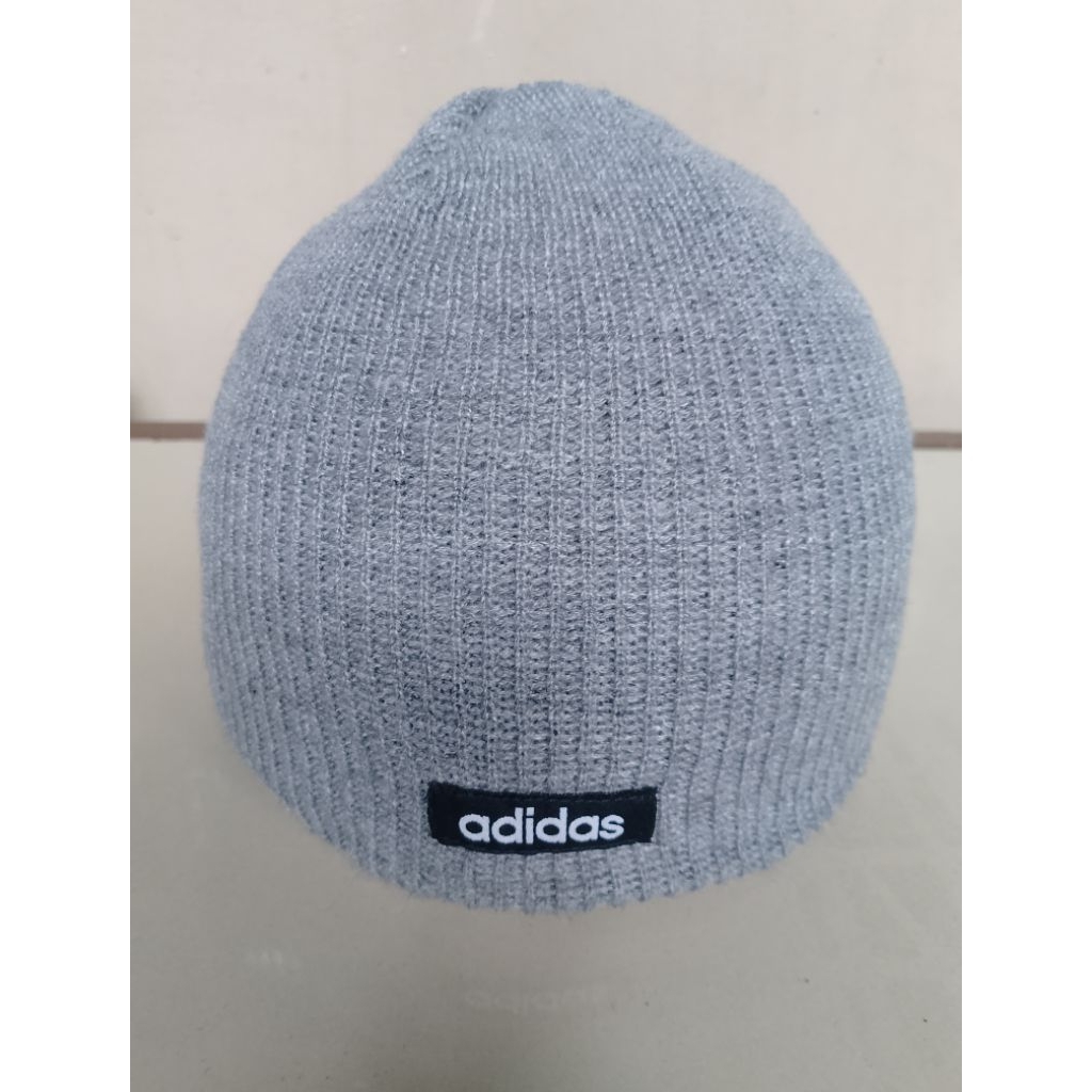 kupluk beanie bekas, branded
