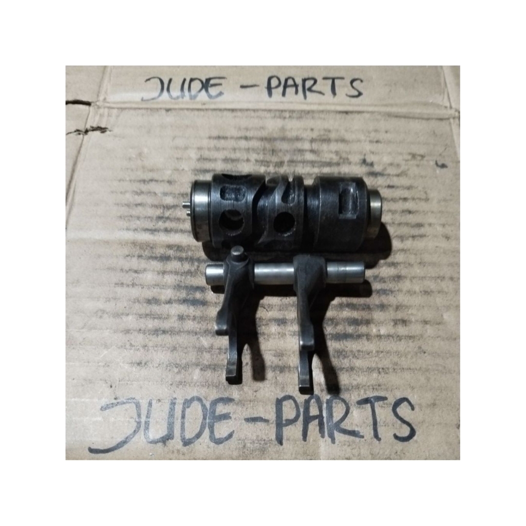 botolan + capit udang drumshaft + shift drum Kharisma Supra X 125 karbu / injeksi original copotan
