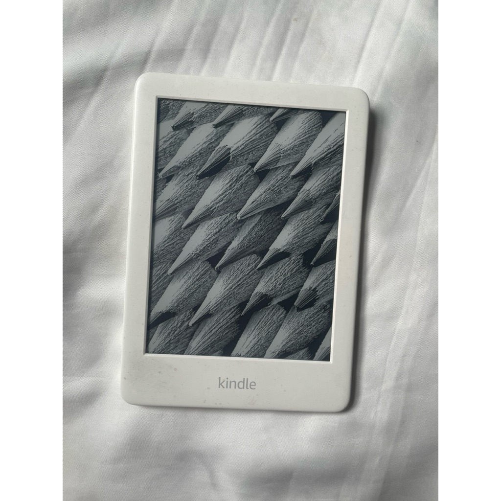 [PRELOVED] Amazon Kindle Basic Gen 10th - storage 8 GB - warna White (putih RARE) - second, bekas, s
