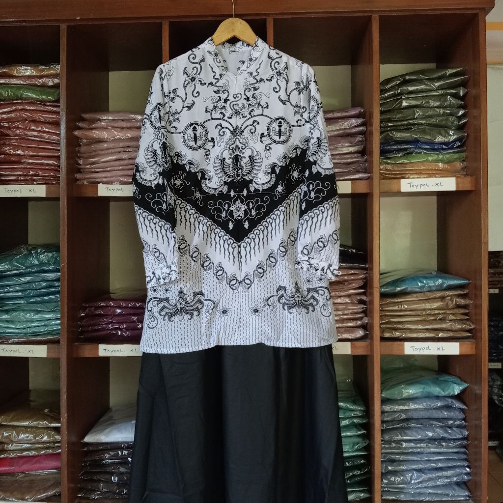 BAJU BATIK PGRI MOTIF KUSUMA  BANGSA KEMEJA WANITA DAN PRIA FULL FURING GAMIS MODEL SETELAN.
