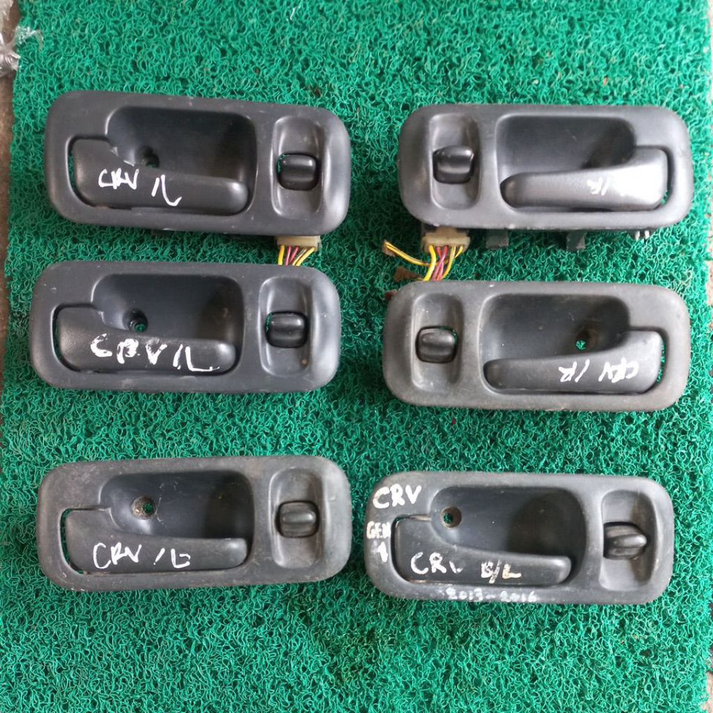 Handle Pintu Dalam CRV Gen 1 Copotan Mobil Original