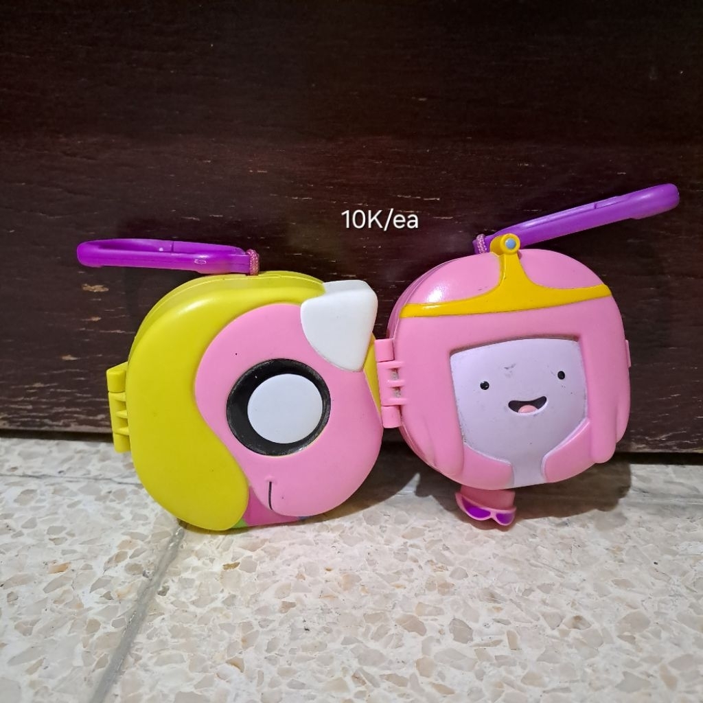 mcdonald's happy meal adventure time
