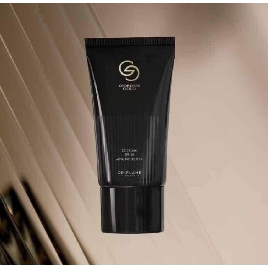 GIORDANI Gold CC Cream  Spf 30 + UVA Protection Oriflame Original Light