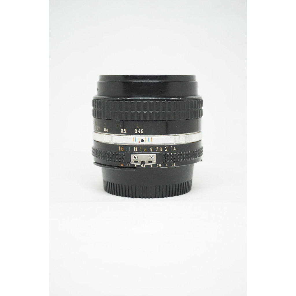 Lensa Nikon Nikkor 50mm f1.4 AI X (bahan)