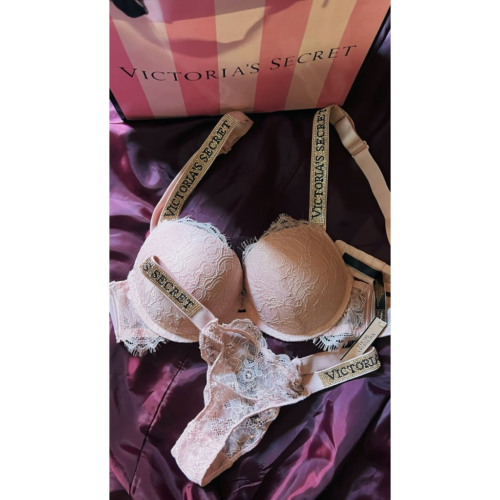 set VS pink glitter bra