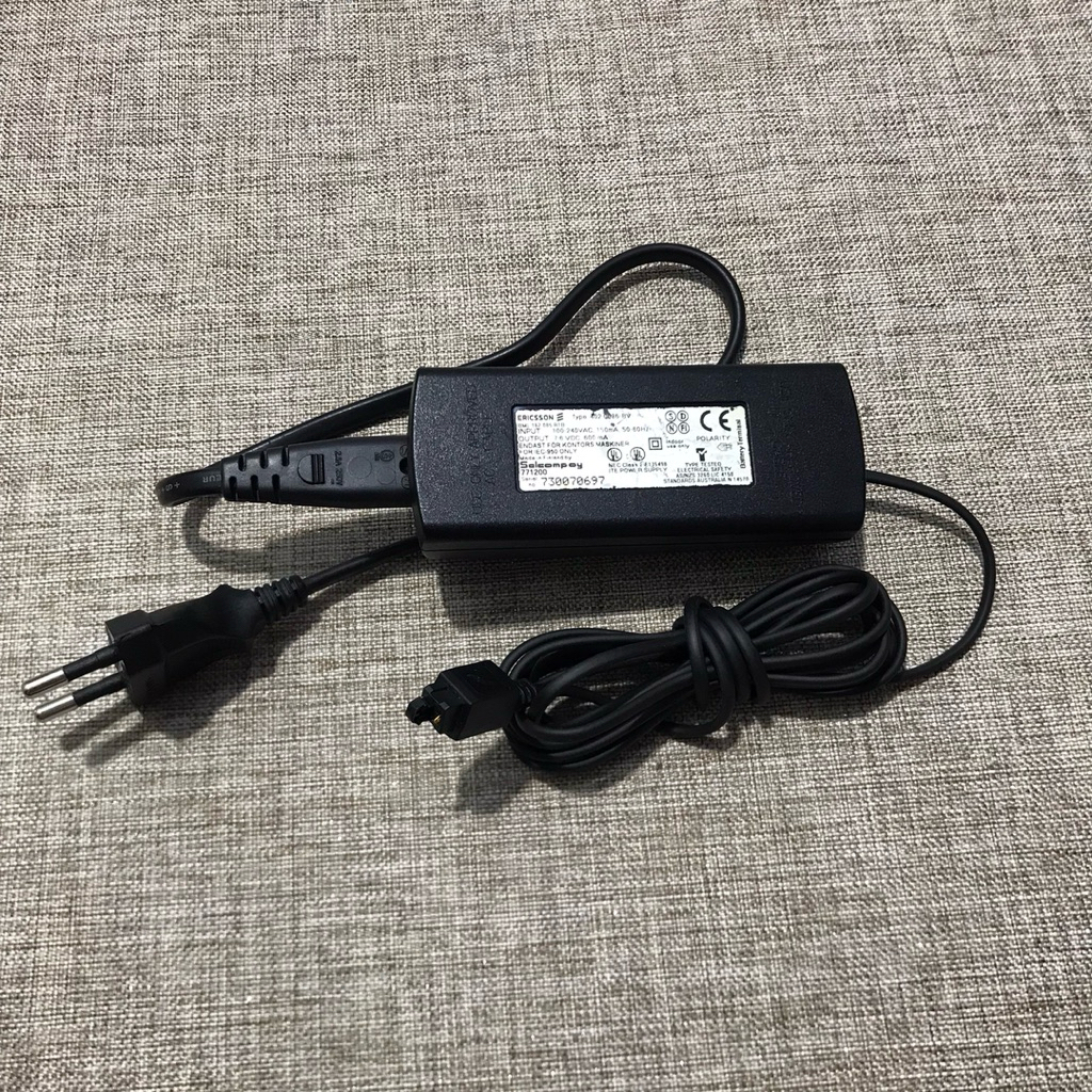 Charger Hp jadul Ericsson Original Second