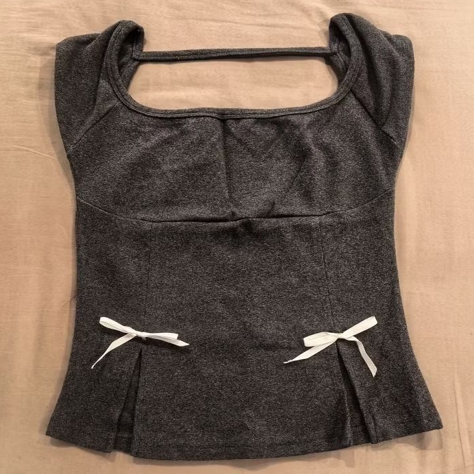 She Wears Sugar Juliette top warna Stone preloved