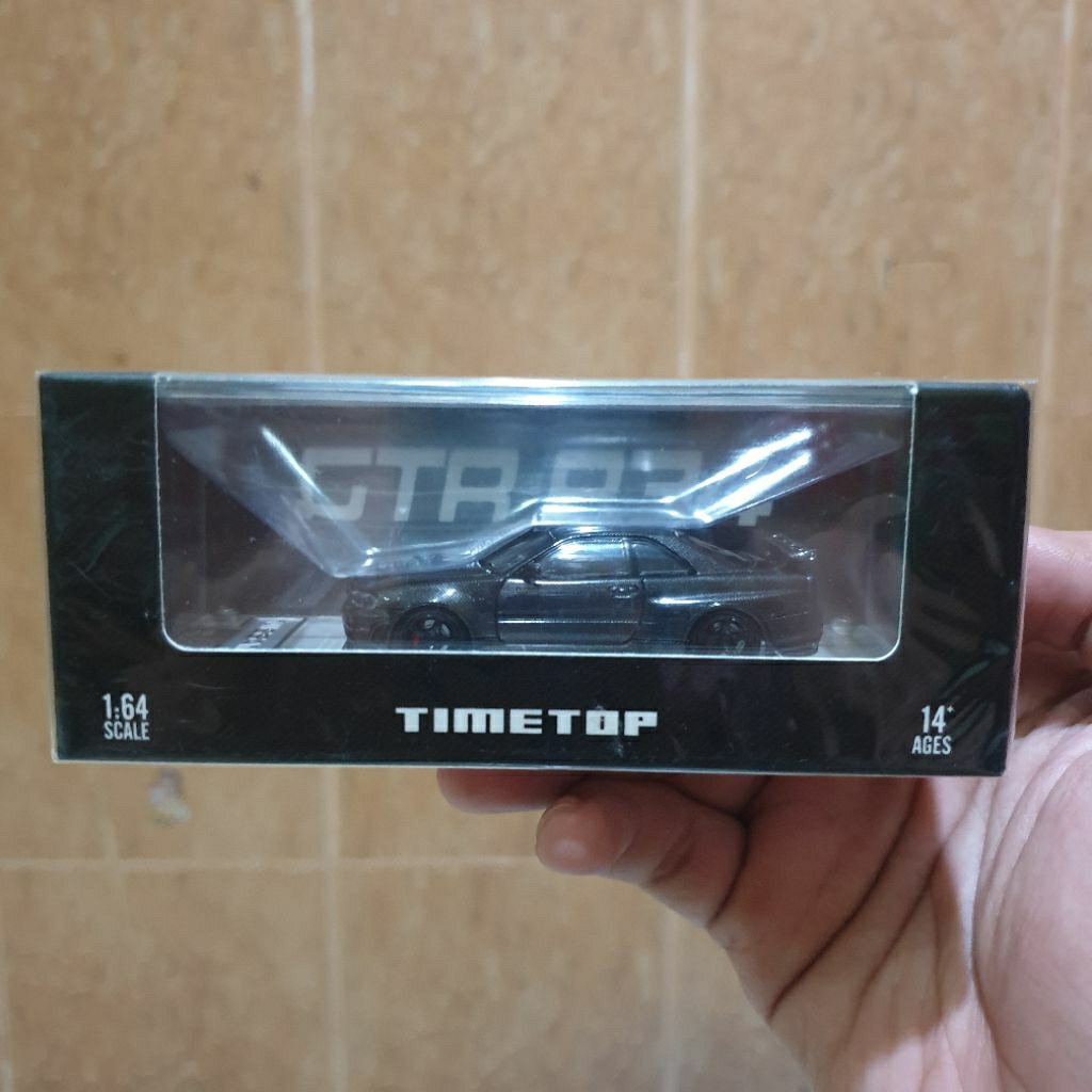 Time Top Nissan Skyline GTR R34 Full Carbon Black