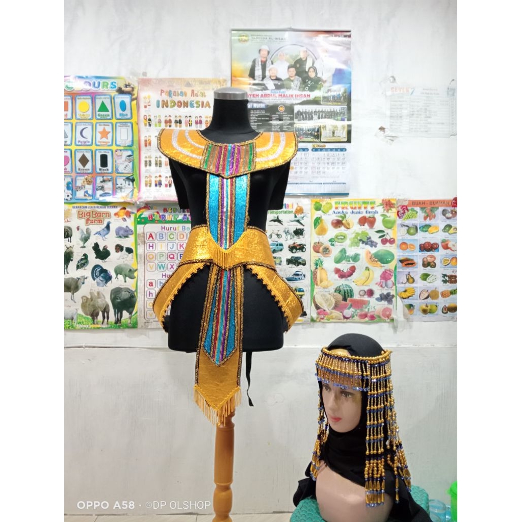 kostum cleopatra