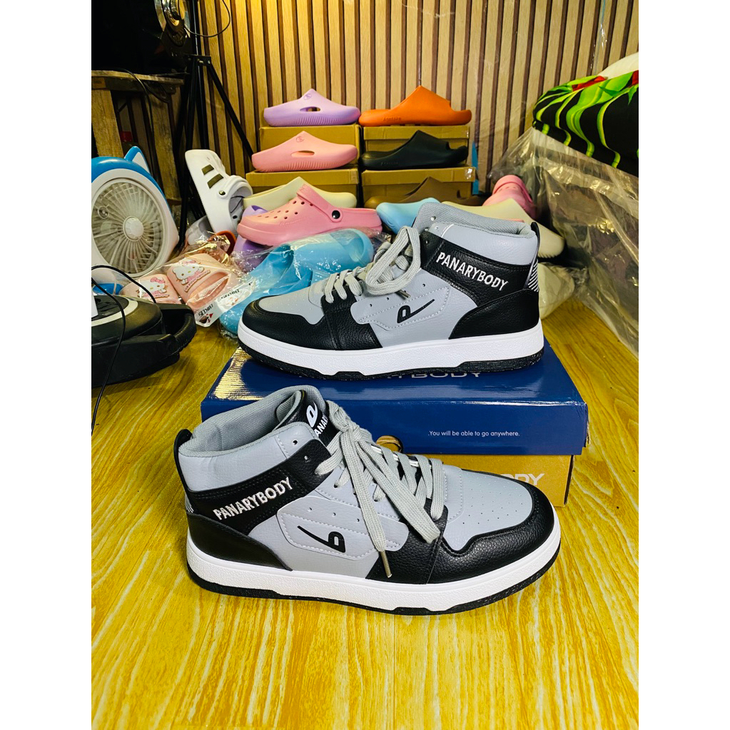 Sepatu pria merk Panarybody