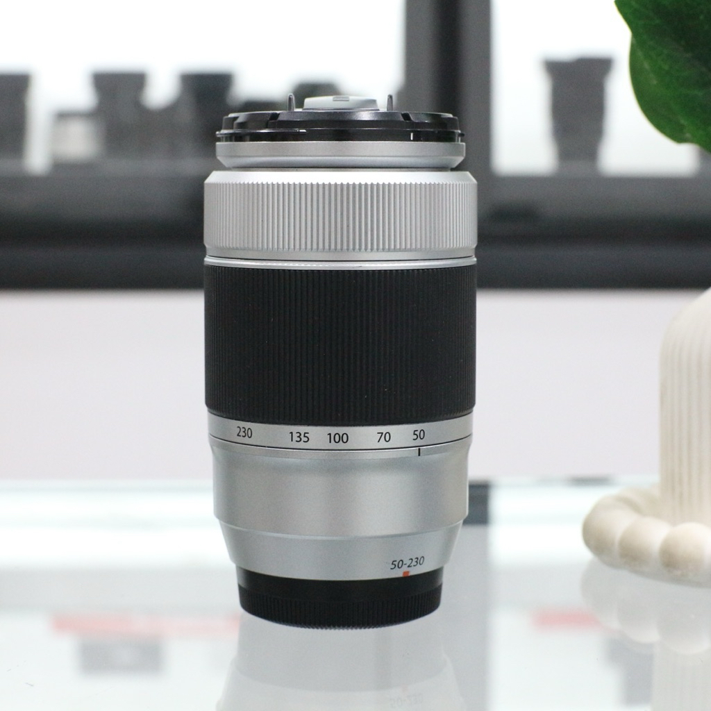 Lensa Fujinon XC 50-230mm OIS II