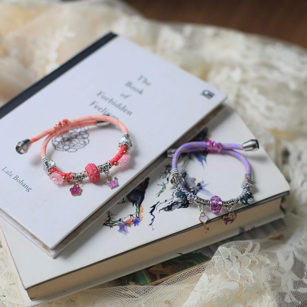 thelinklab - Amulet of Flora Bracelet | Gelang Paracord Handmade Aesthetic Charm Bunga & Kristal | K