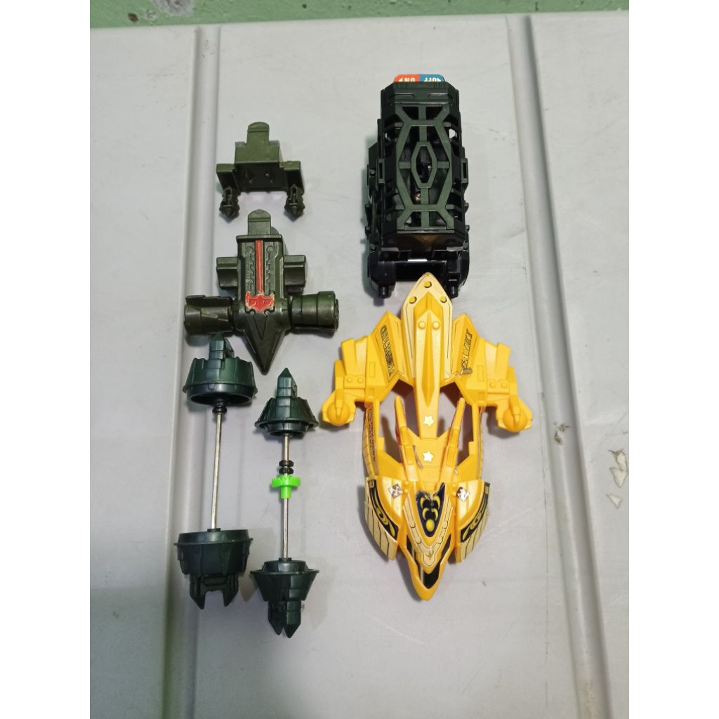 GAIKI 1 CRUSH GEAR BANDAI