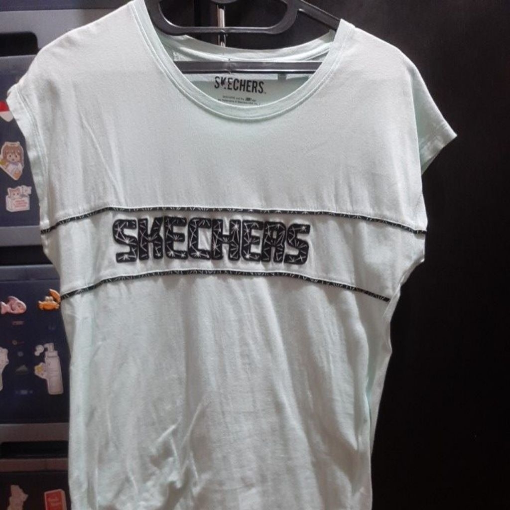 preloved kaos wanita skechers