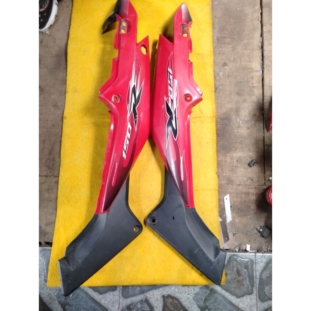 fairing samping kanan kiri Honda CB150R old Thailand ori