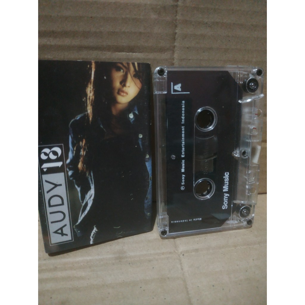 Kaset pita Audy : 18