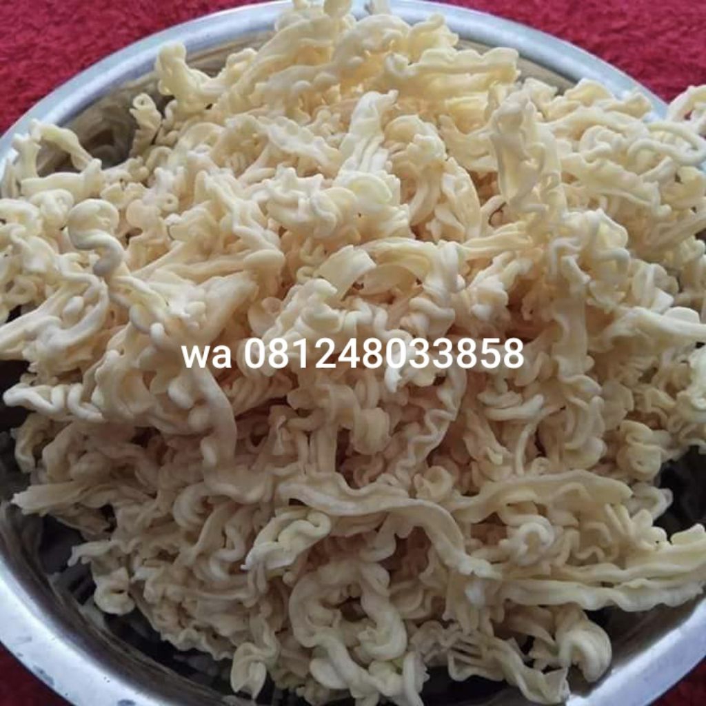 Stik Keju keriting crispy 100g - Gurih, Renyah, Lezat