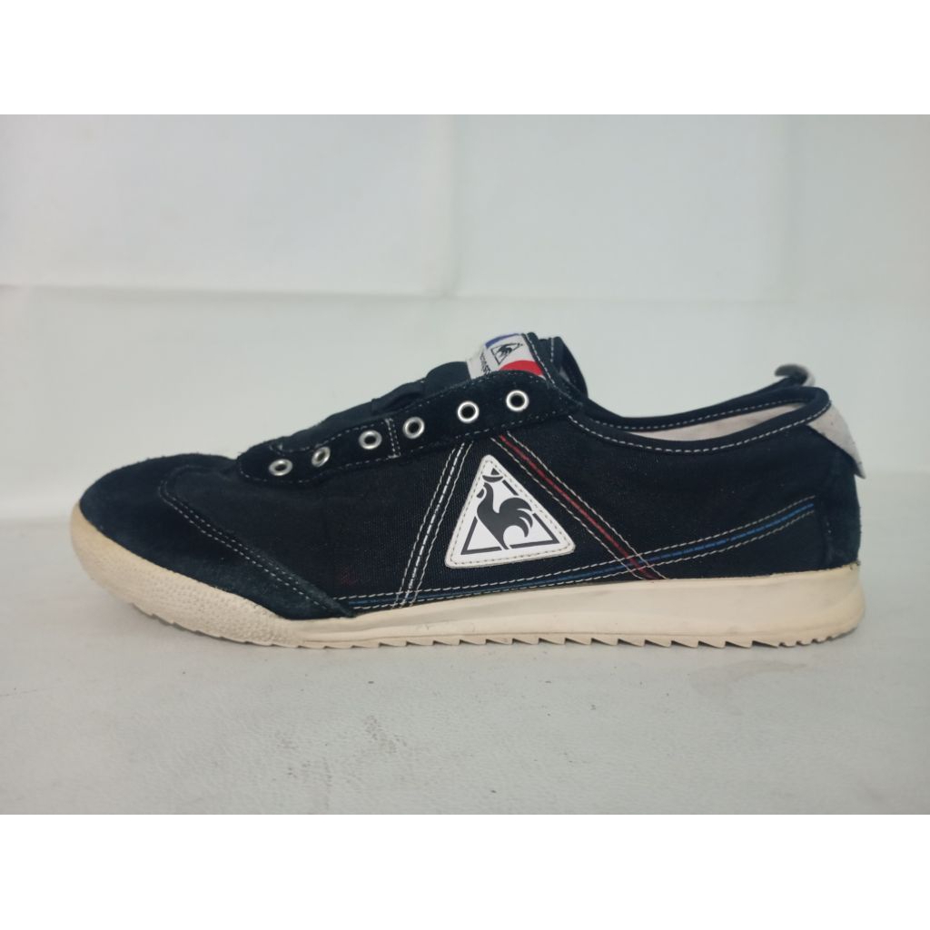 Sepatu LE Coq Sportif Slip on