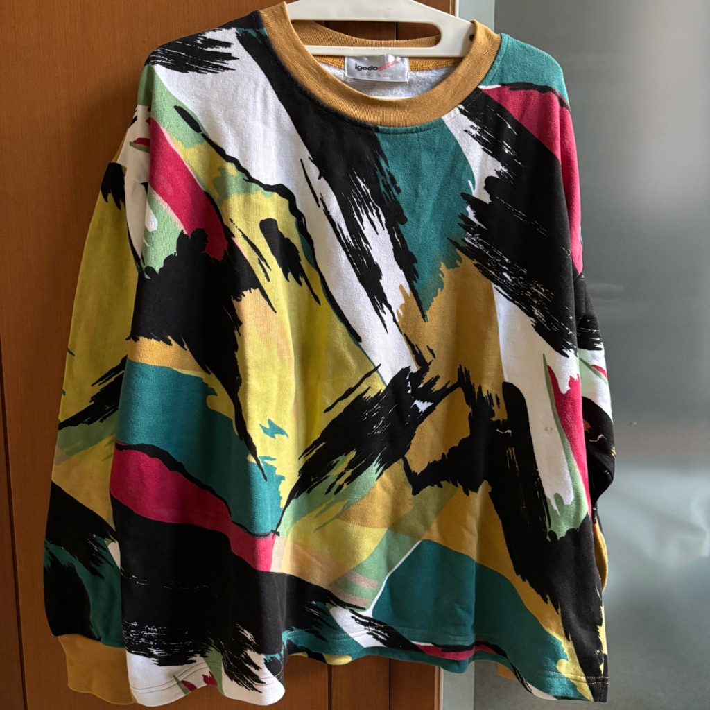 Sweater warna warni - preloved