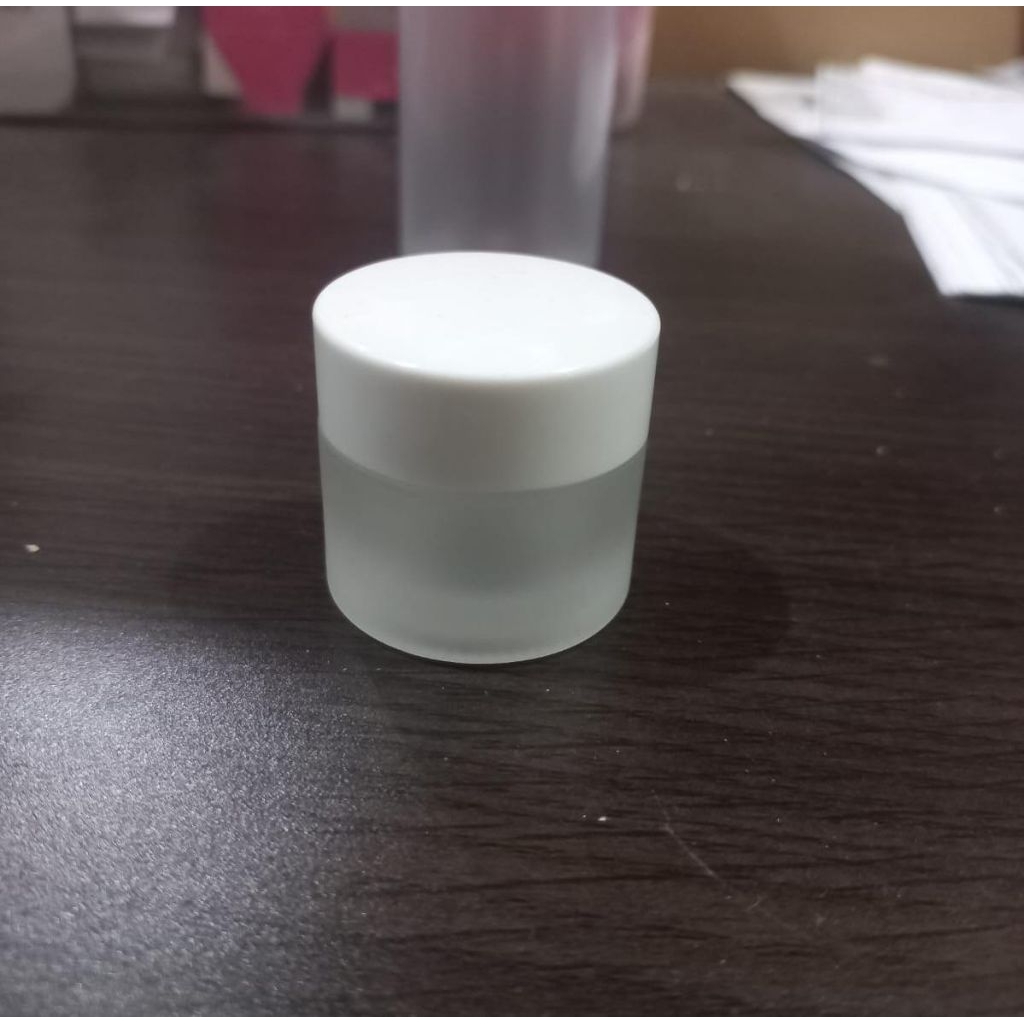 POT JAR 10GR KACA FROSTED TUTUP PUTIH