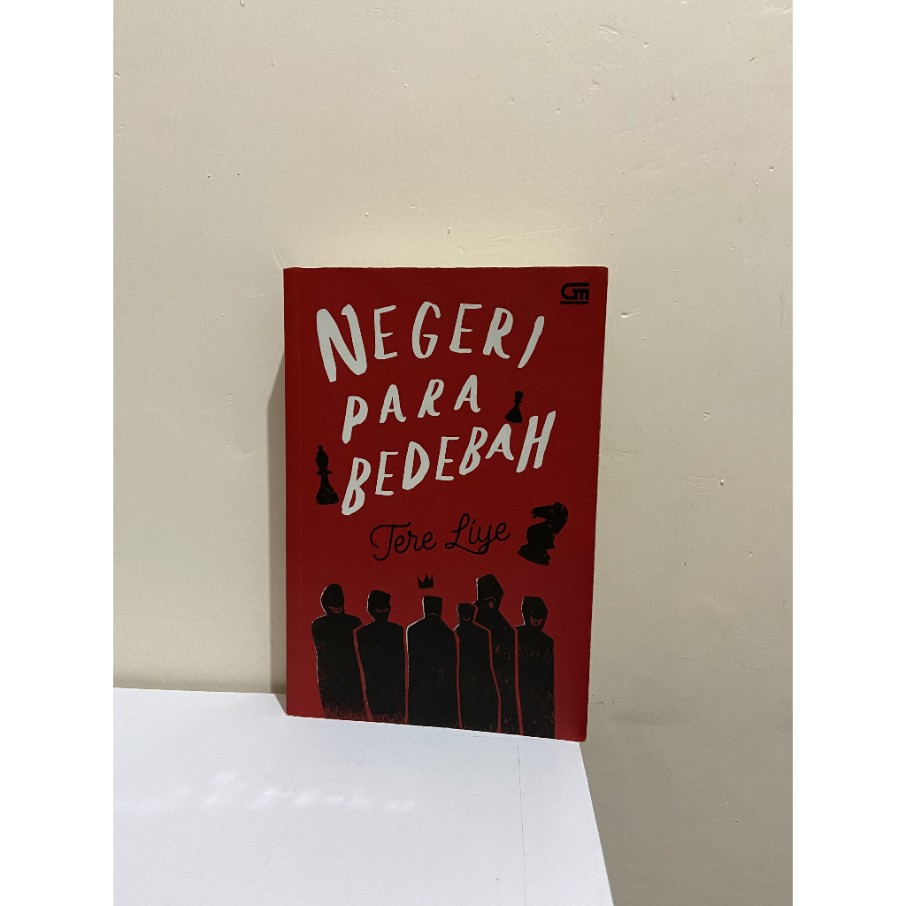 Preloved Novel ‘Negeri Para Bedebah’ - Tere Liye