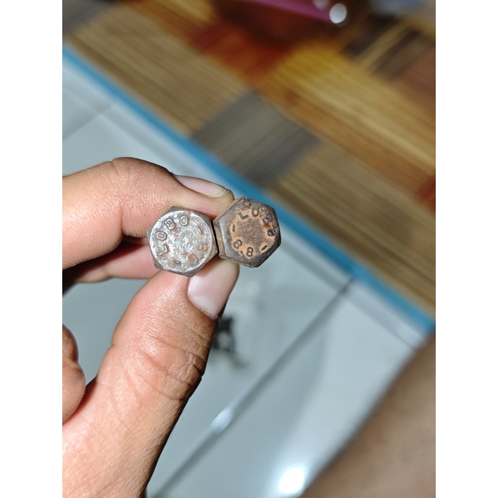 baut Lobo Vespa ukuran 13