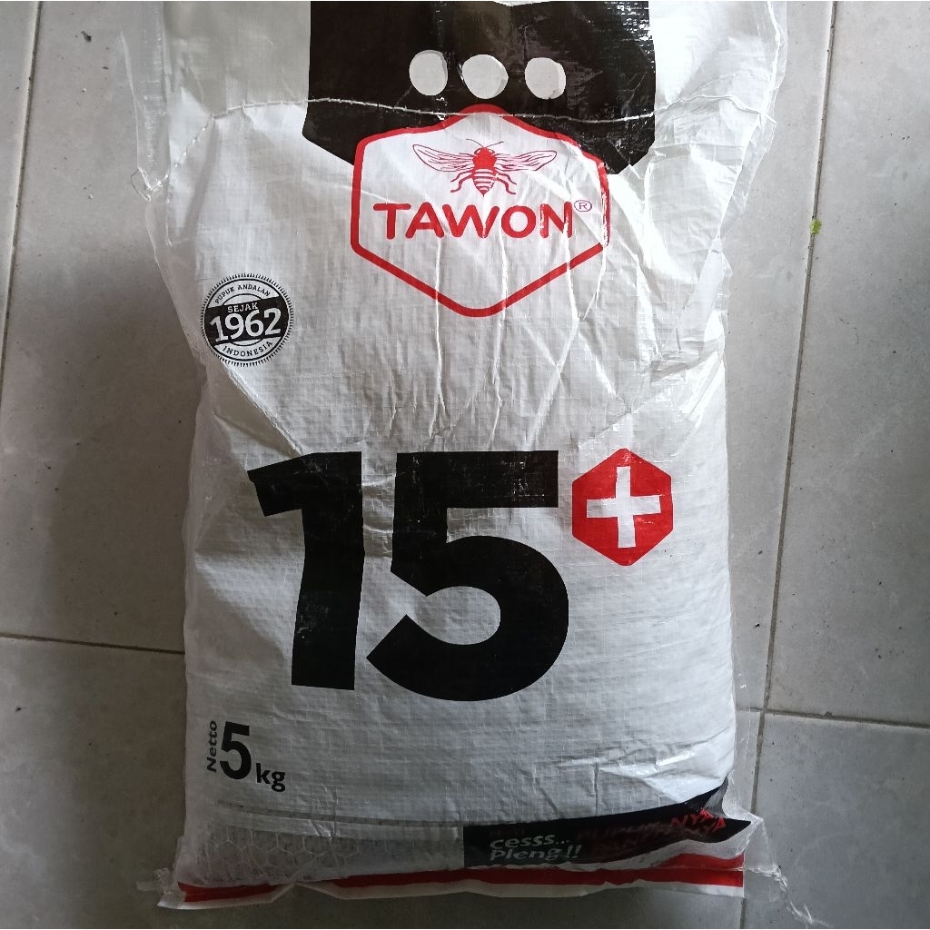 NPK tawon 15 + pupuk majemuk kemasan 5 kg