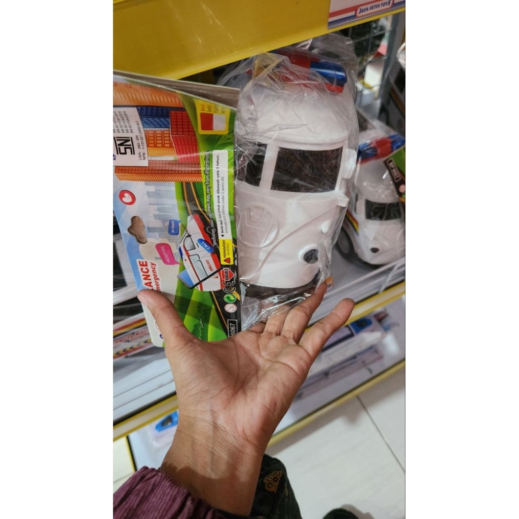 Mainan Mobil Ambulance Besar Pull back Mobil Ambulan 6067 Jumbo